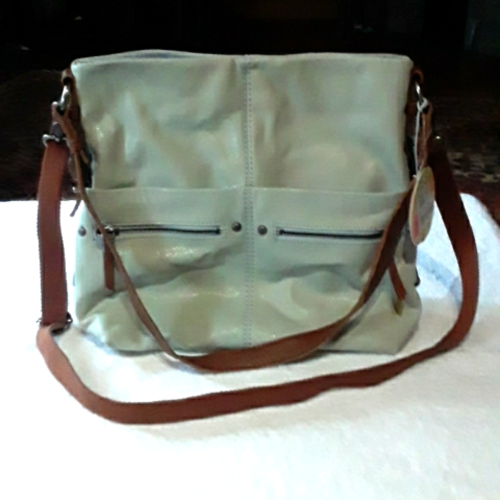 - Purse